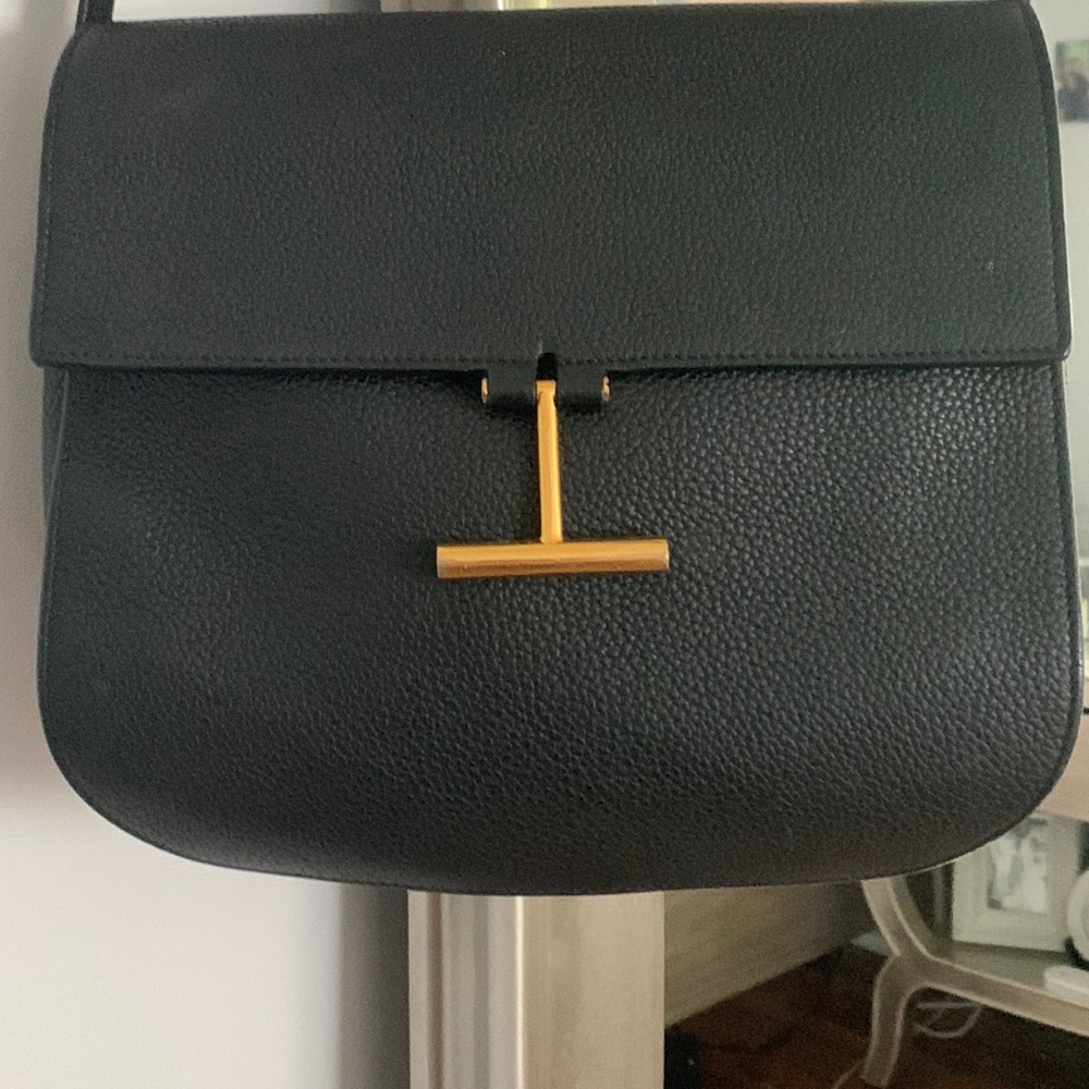 TOM FORD
Medium Tara Leather Crossbody Bag
